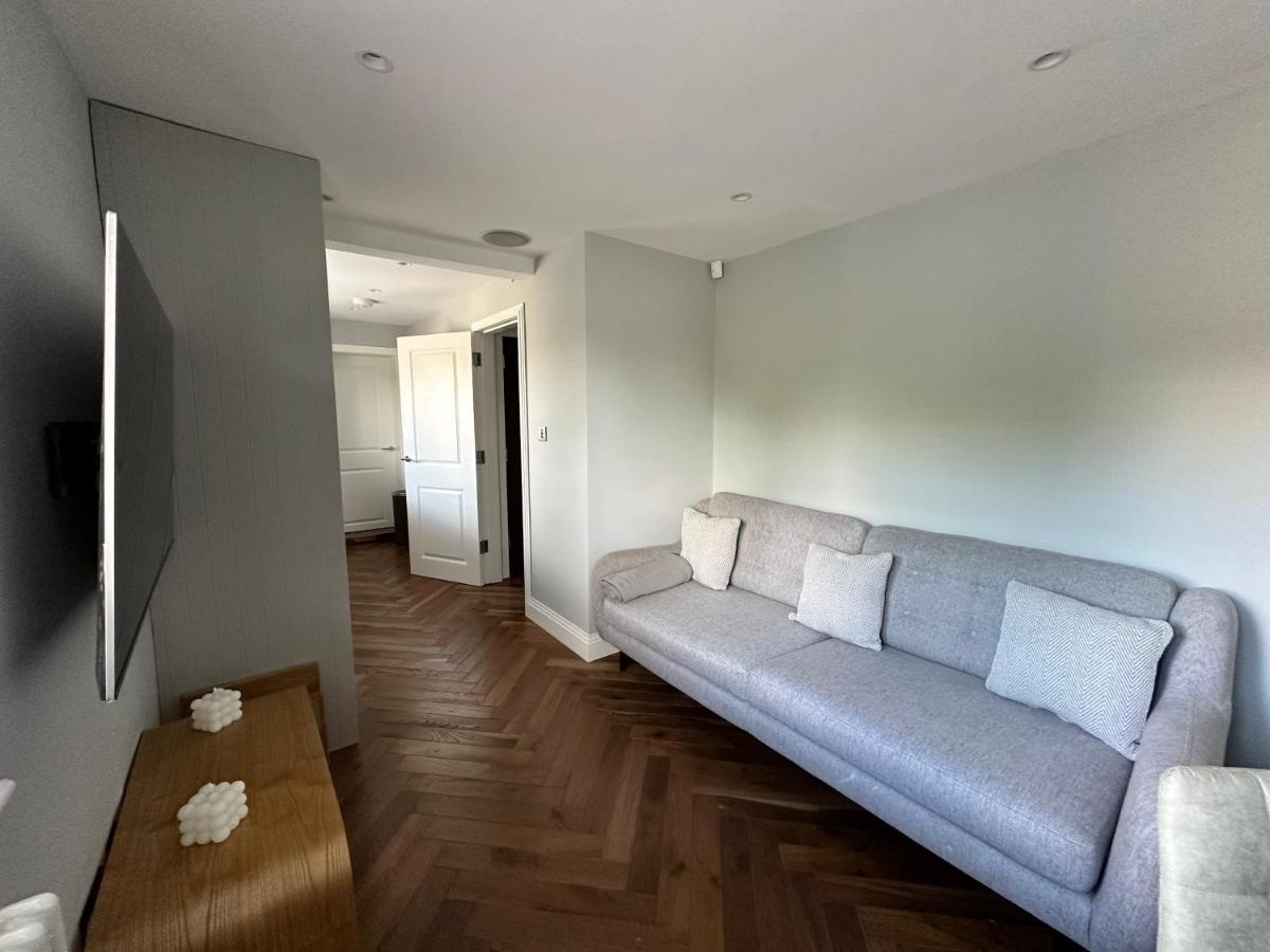A Luxury 2 Bedroom Apartment バーネット エクステリア 写真