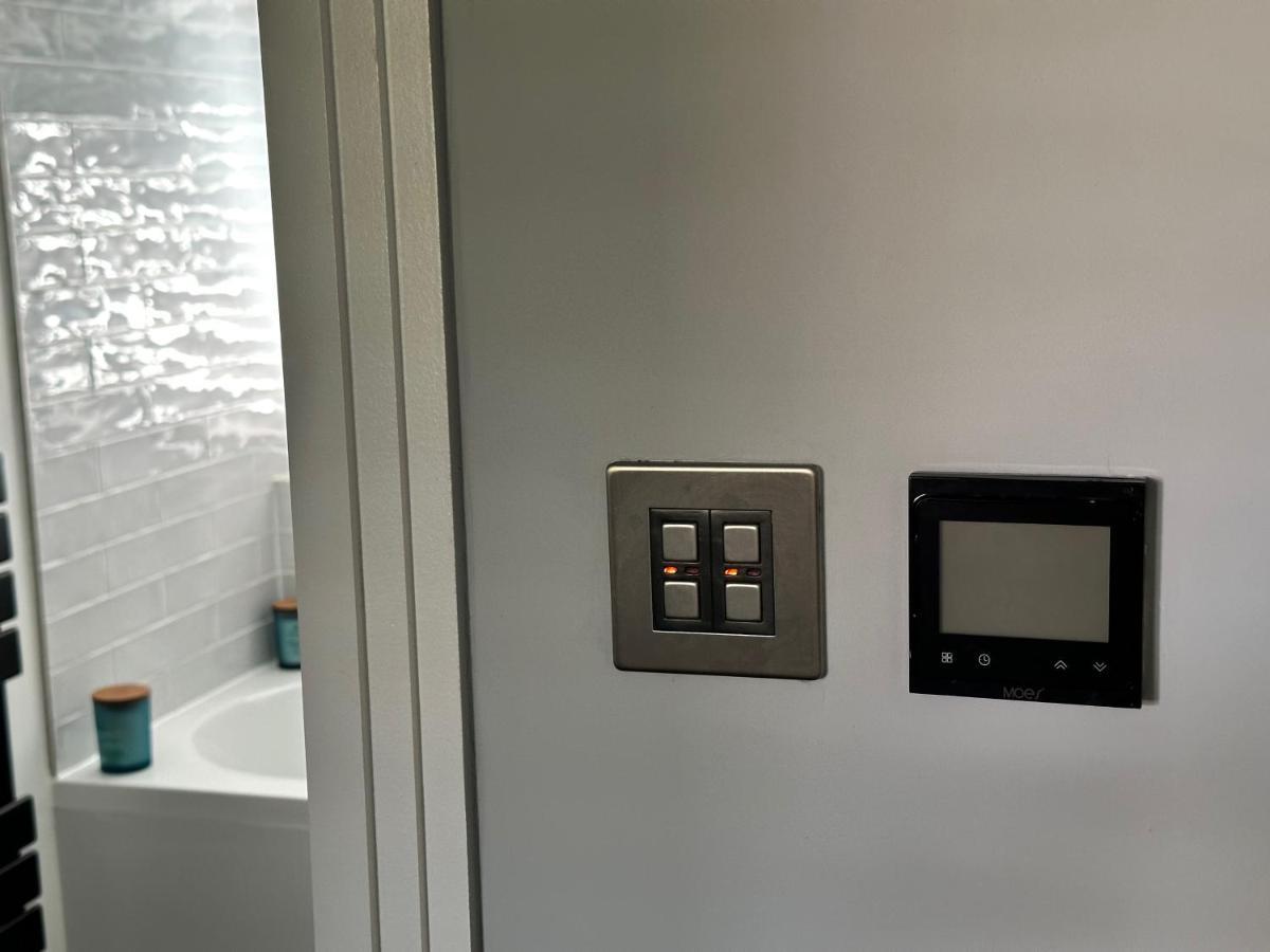 A Luxury 2 Bedroom Apartment バーネット エクステリア 写真