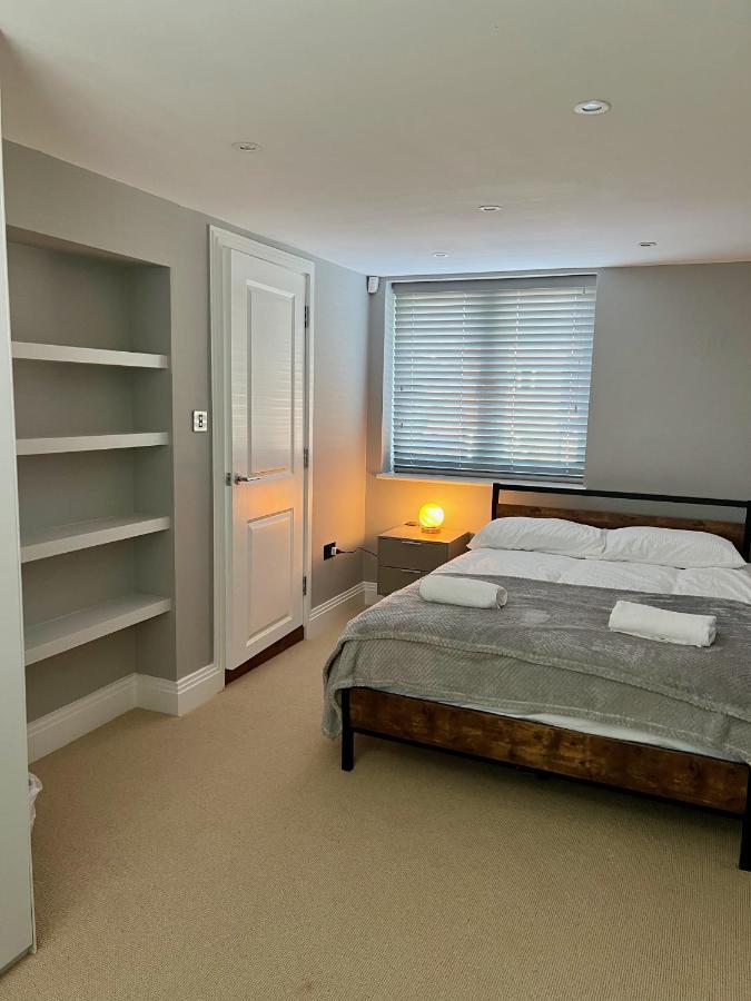 A Luxury 2 Bedroom Apartment バーネット エクステリア 写真